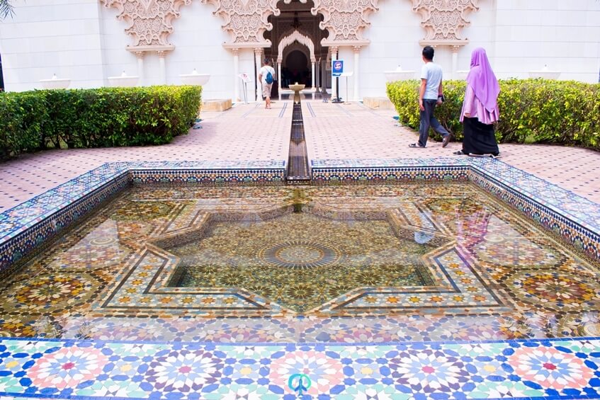 布城摩洛哥清真寺Astaka Moroccan