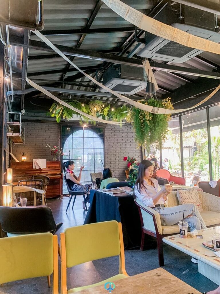 清邁 | No.39 Cafe 置身林間的迷你湖景與滑梯木屋網紅咖啡店 - chillpotato.com
